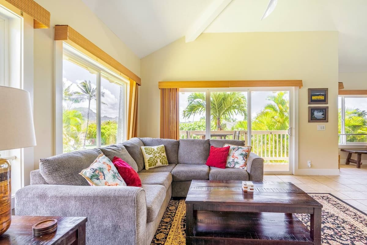 Condo in Koloa · ★4.88 · 4 bedrooms · 6 beds · 3 private baths - Photo 2