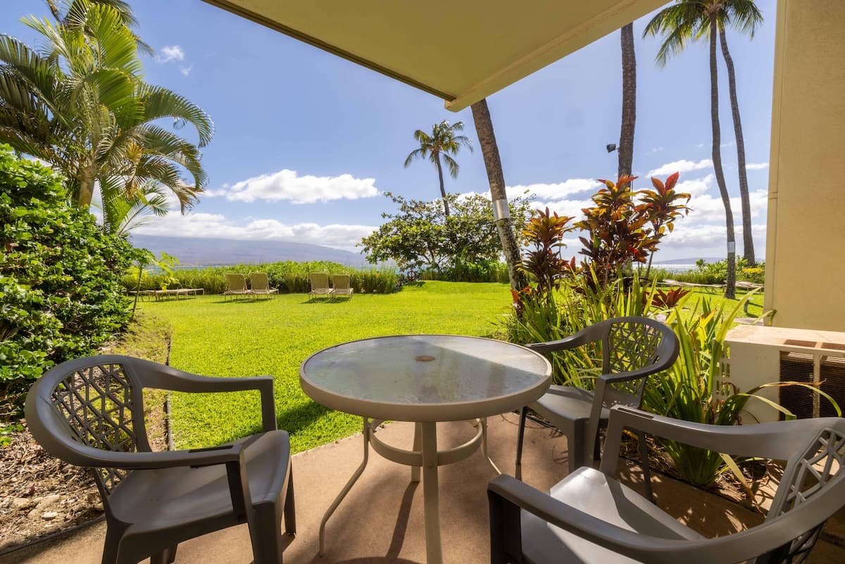 Oceanfront Makani A Kai A3 -Ma'alaea- Beach close! - Photo 1