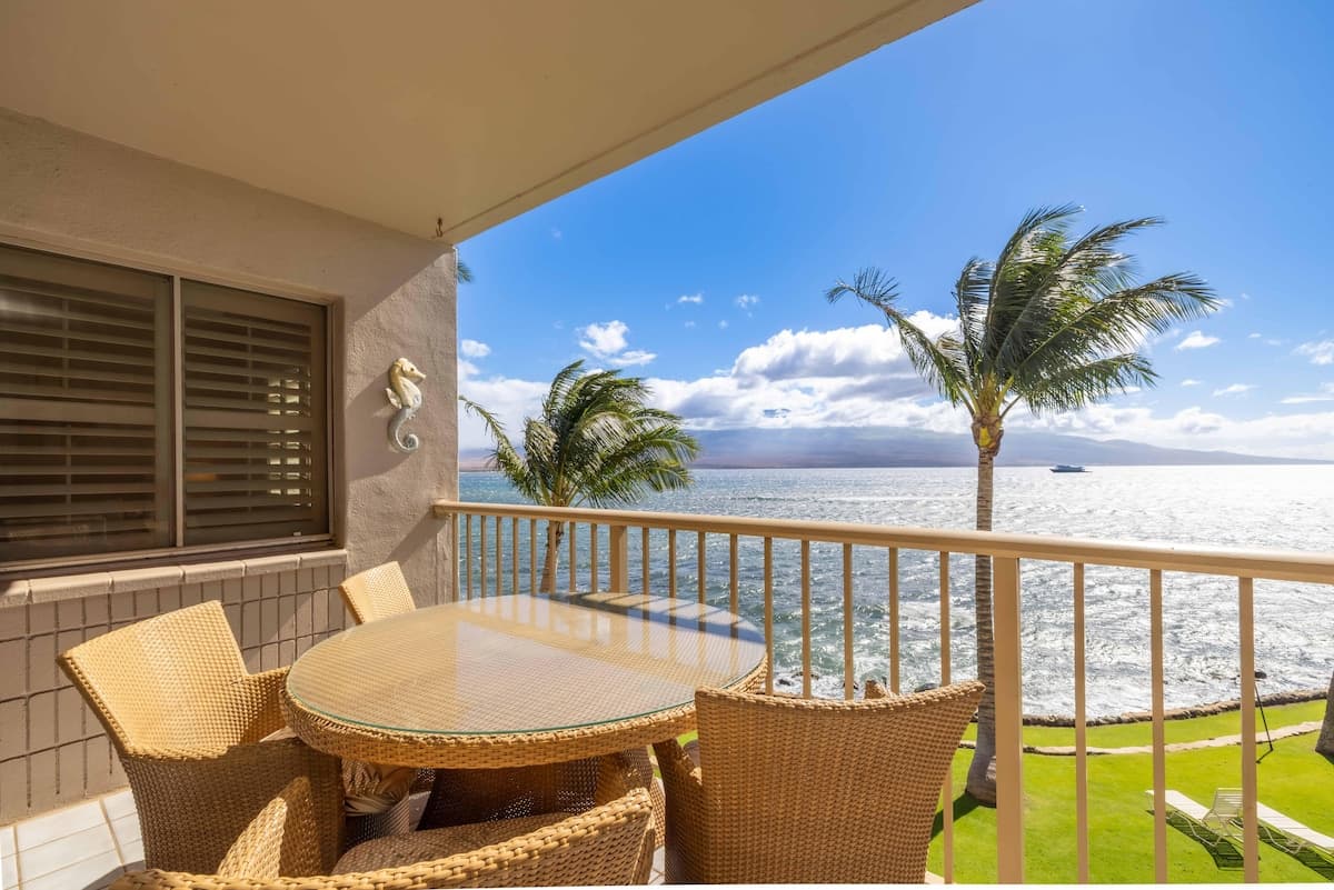 Oceanfront Ma'alaea Kai 317 Tranquil & Beautiful - Photo 1