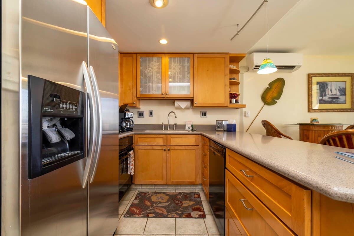 Oceanfront Ma'alaea Kai 214 -Great 2nd Floor Unit - Photo 3