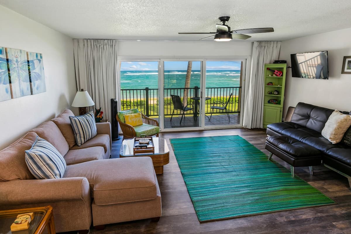 Condo in Kapaa · ★4.84 · 2 bedrooms · 4 beds · 2 private baths - Photo 1