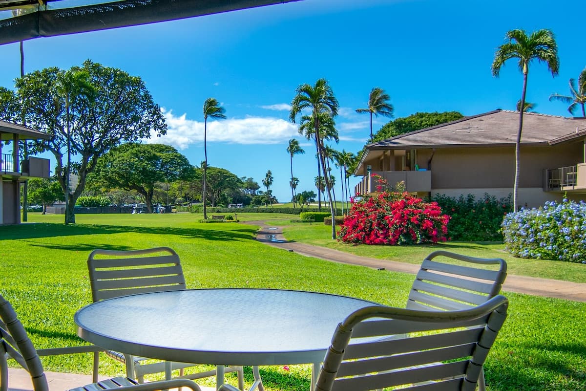Condo in Kaanapali · ★4.91 · 2 bedrooms · 2 beds · 2 baths - Photo 5