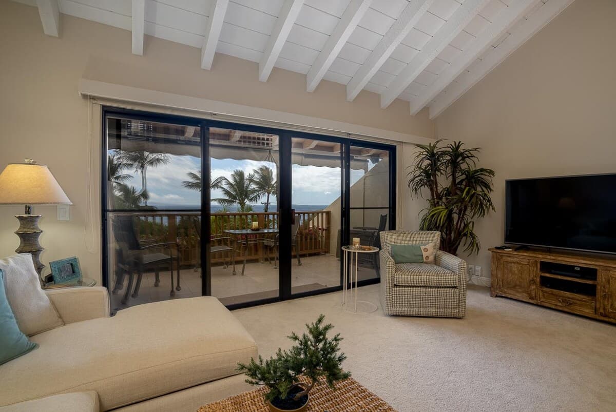 Condo in Kihei · ★4.85 · 2 bedrooms · 3 beds · 2 private baths - Photo 2