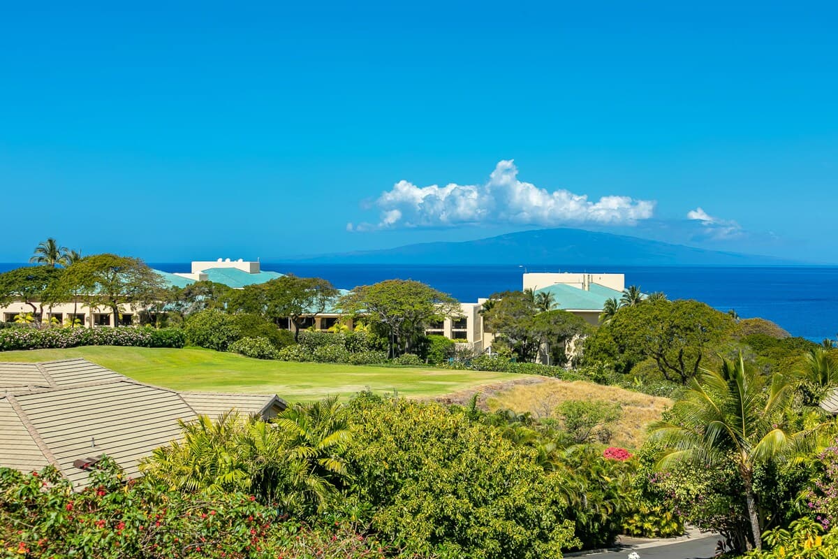 Townhouse in Kihei · ★4.91 · 3 bedrooms · 4 beds · 3.5 baths - Photo 5