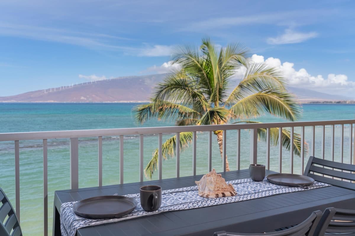 Condo in Kihei · ★4.96 · 1 bedroom · 1 bed · 1 private bath - Photo 3