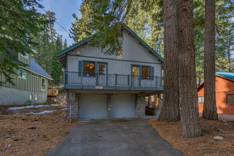 Wooded Donner Lake Escape with Mountain Deck - Photo 2