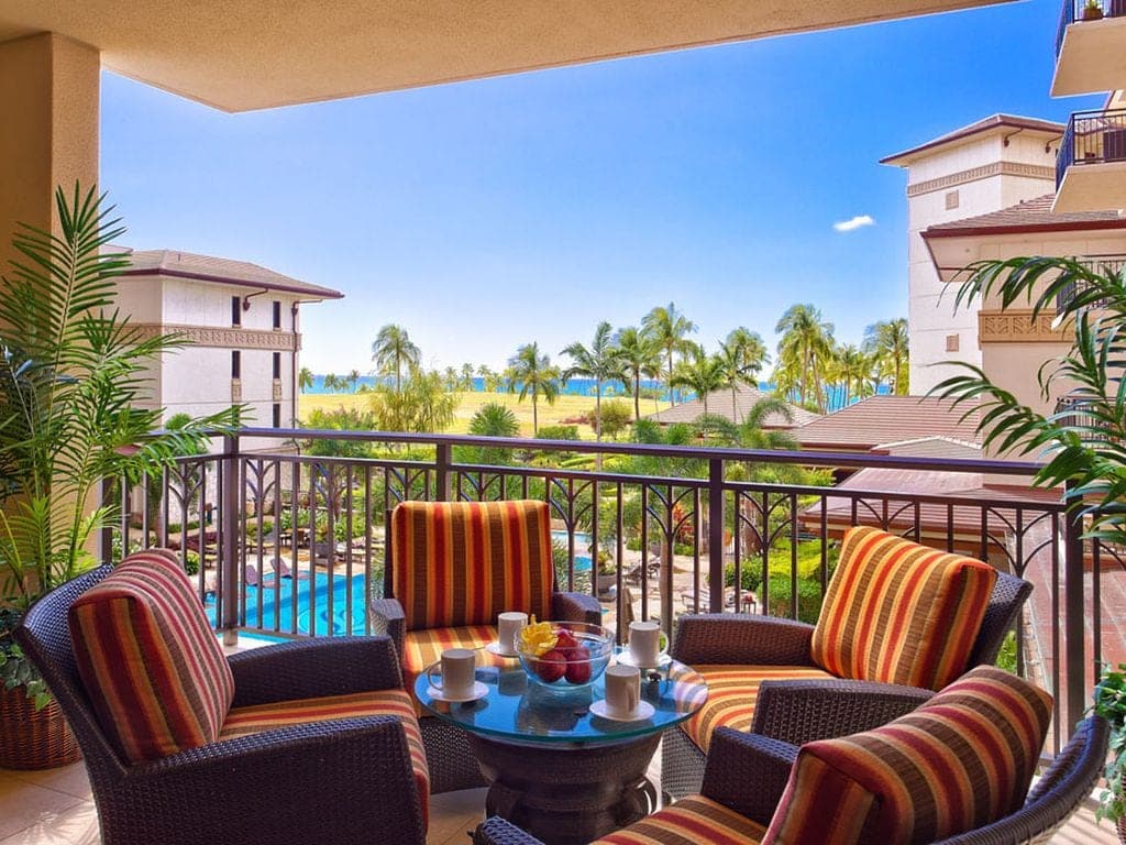 Villa in Honolulu County · ★4.86 · 3 bedrooms · 5 beds · 2.5 private baths - Photo 5