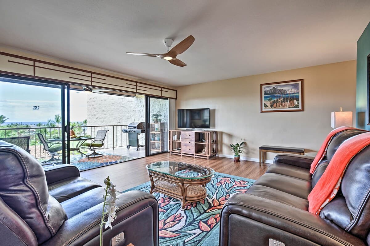 Condo in Kailua-Kona · ★4.97 · 2 bedrooms · 2 beds · 2 shared baths - Photo 3