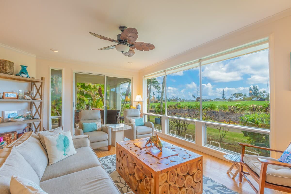 Condo in Princeville · ★4.31 · 2 bedrooms · 2 beds · 2 shared baths - Photo 2