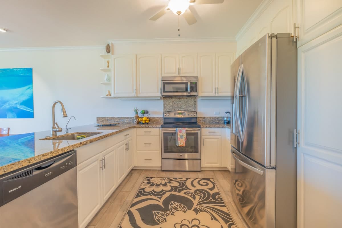 Condo in Princeville · ★4.31 · 2 bedrooms · 2 beds · 2 shared baths - Photo 5