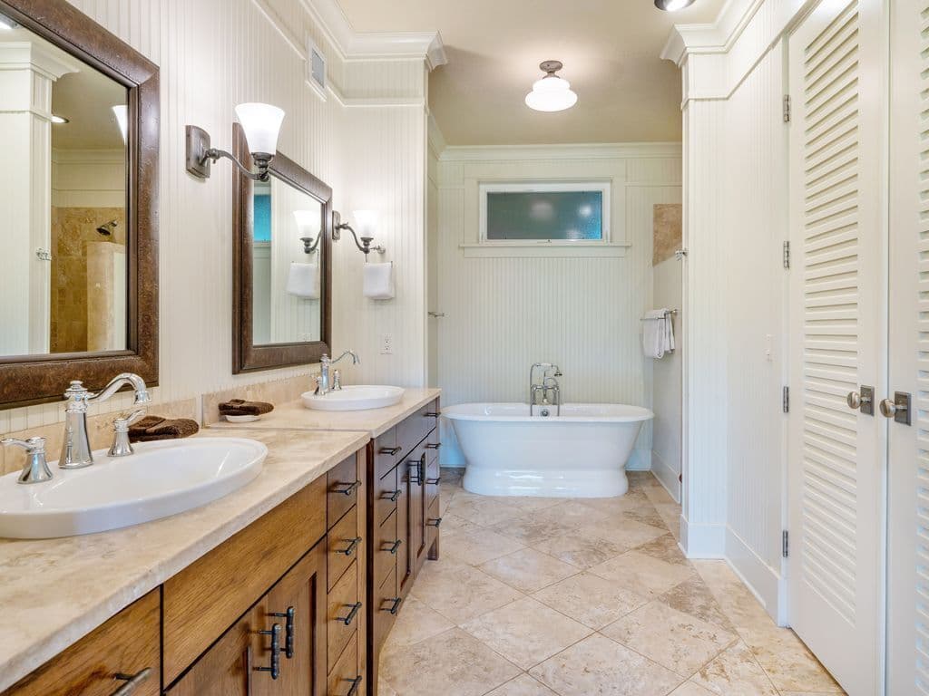 Condo in Koloa · ★4.98 · 3 bedrooms · 5 beds · 3 baths - Photo 5
