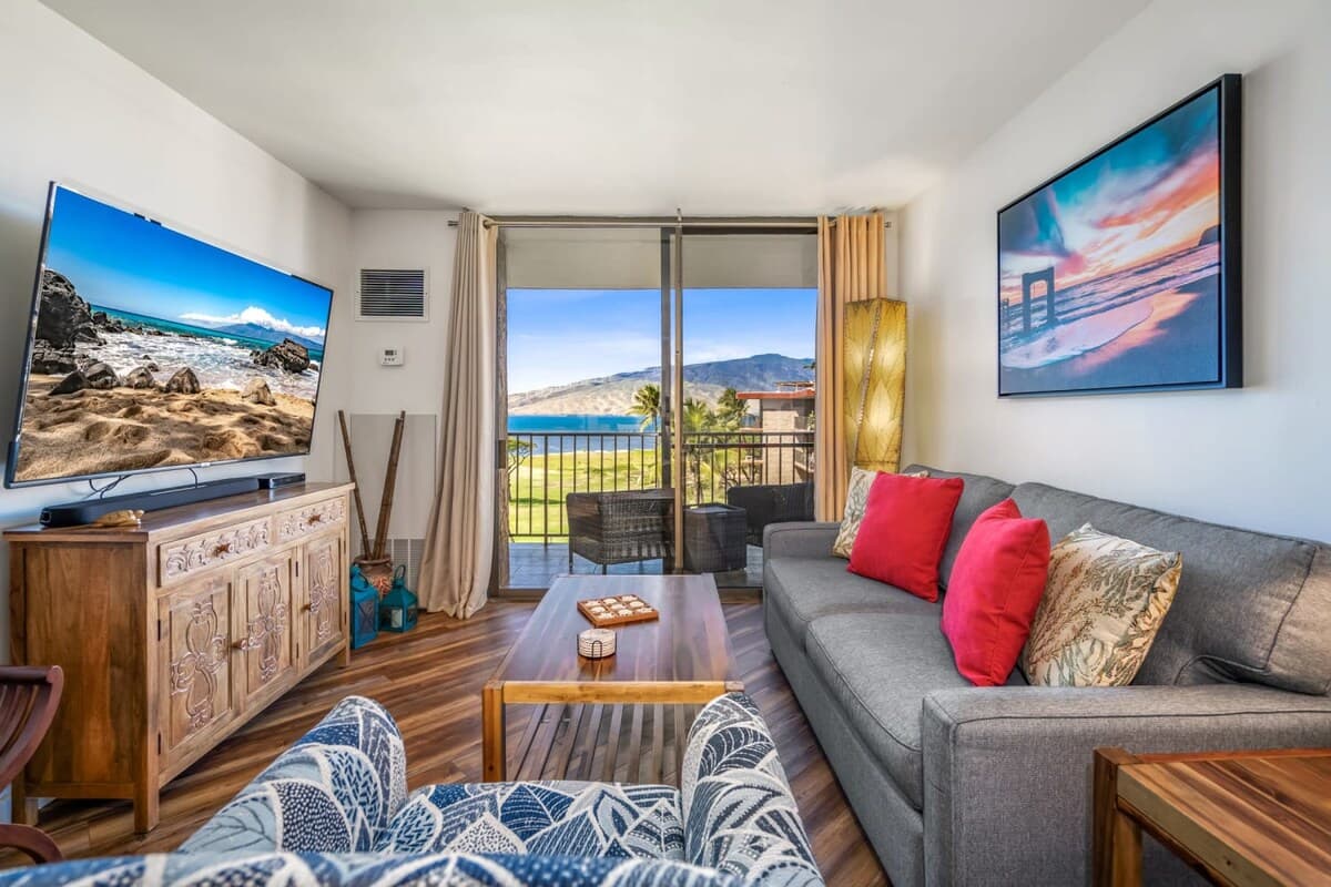 Condo in Kihei · ★4.97 · 1 bedroom · 2 beds · 1 private bath - Photo 4