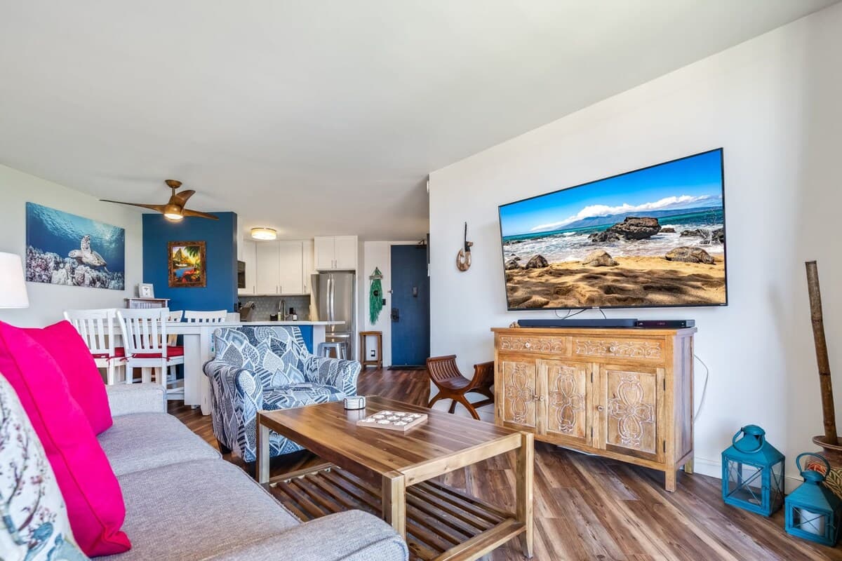 Condo in Kihei · ★4.97 · 1 bedroom · 2 beds · 1 private bath - Photo 2