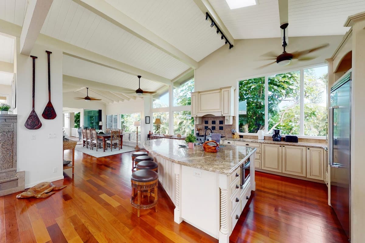 Home in Princeville · ★4.8 · 4 bedrooms · 4 beds · 3 baths - Photo 5