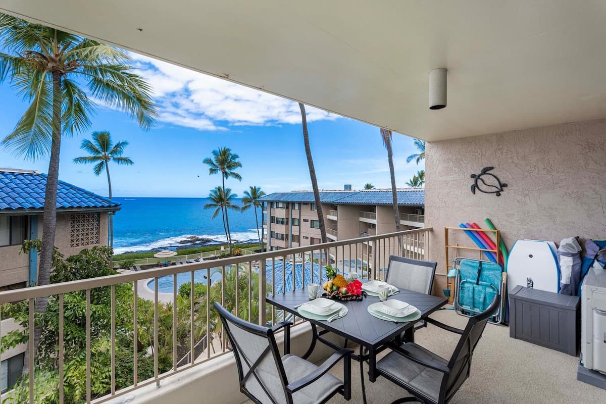 Condo in Kailua-Kona · ★4.8 · 1 bedroom · 2 beds · 1 bath - Photo 3