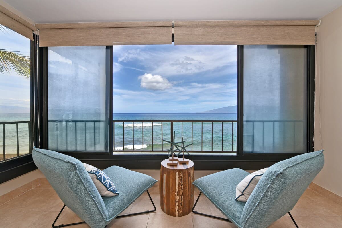 Condo in Lahaina · ★4.83 · 1 bedroom · 2 beds · 1 bath - Photo 3
