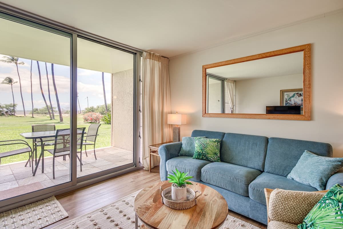 Condo in Kihei · ★4.64 · 1 bedroom · 2 beds · 1 private bath - Photo 4