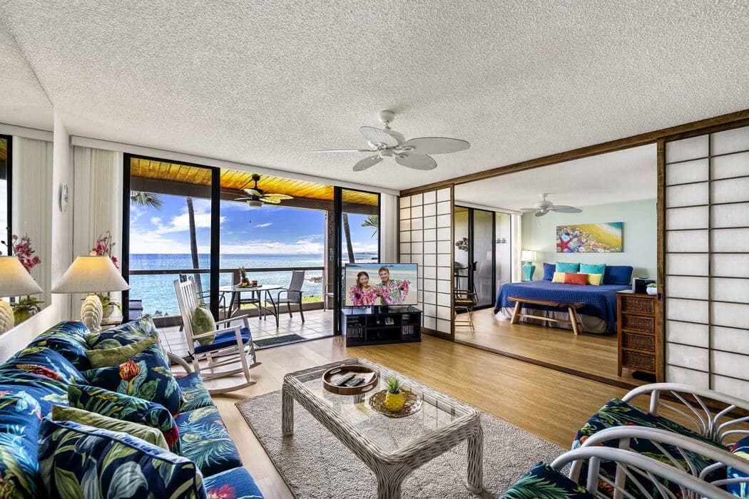 Condo in Kailua-Kona · ★4.83 · 2 bedrooms · 2 beds · 2 baths - Photo 5