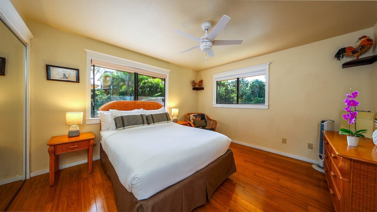 Condo in Princeville · ★4.88 · 2 bedrooms · 2 beds · 1 shared bath - Photo 1