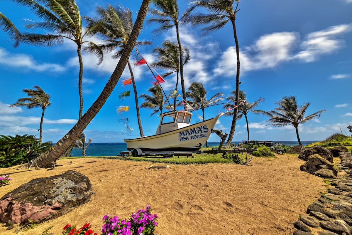 Condo in Paia · ★4.58 · 1 bedroom · 2 beds · 1 private bath - Photo 1