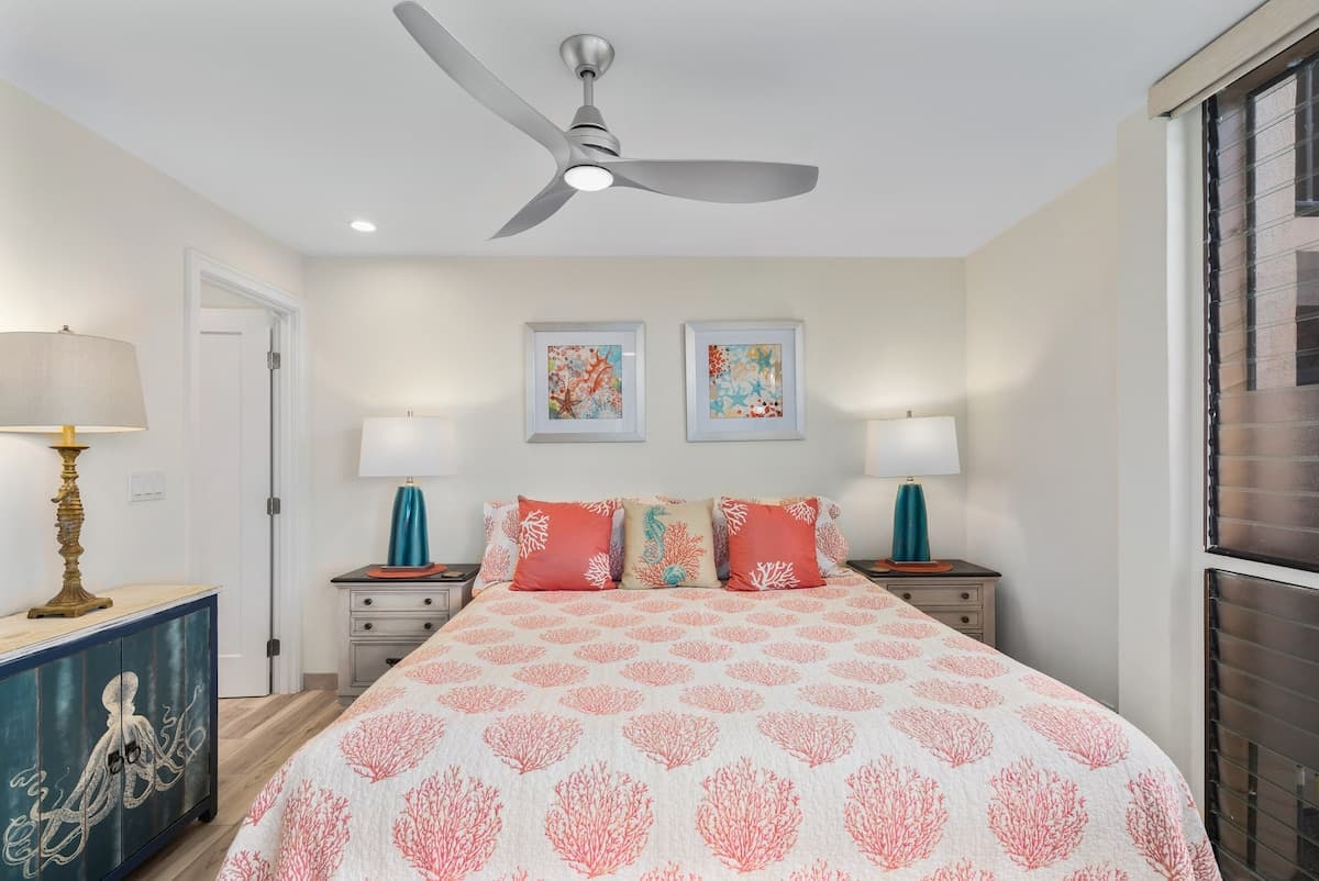 Condo in Lahaina · ★4.89 · 2 bedrooms · 3 beds · 2 shared baths - Photo 4