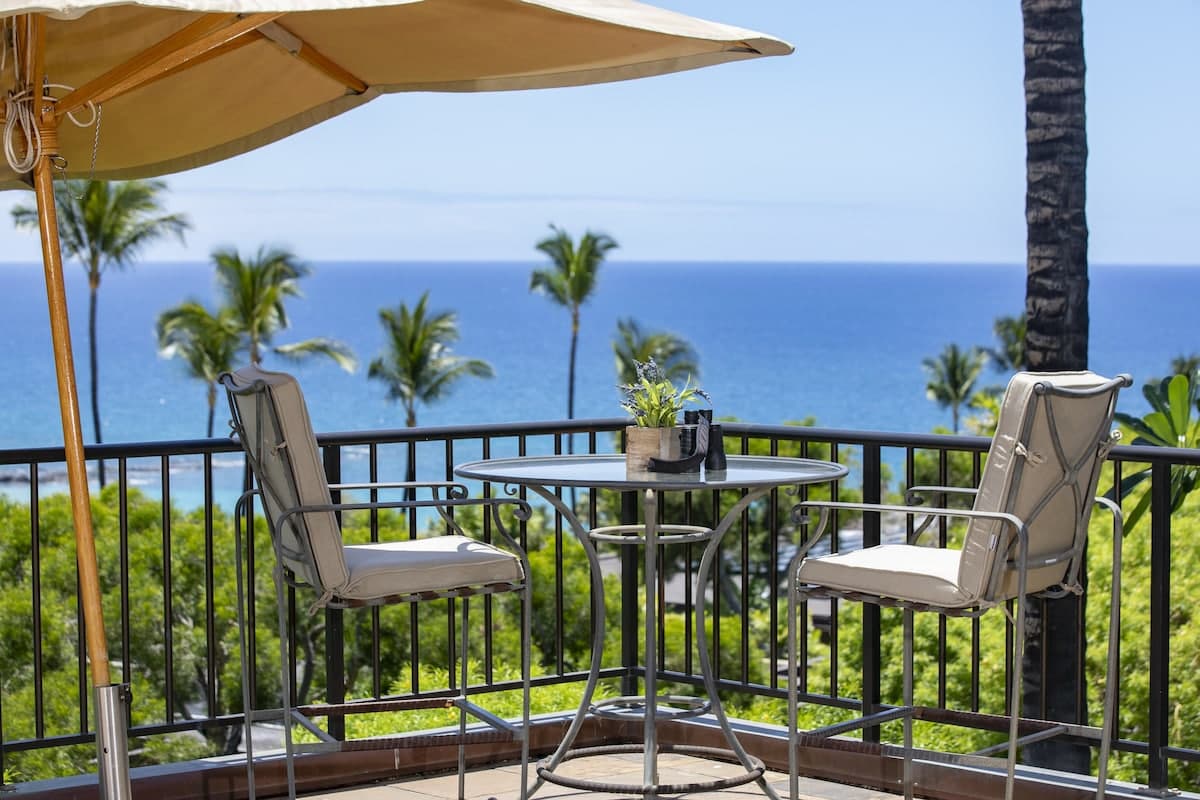 Home in Waimea · ★4.89 · 3 bedrooms · 4 beds · 2.5 baths - Photo 2