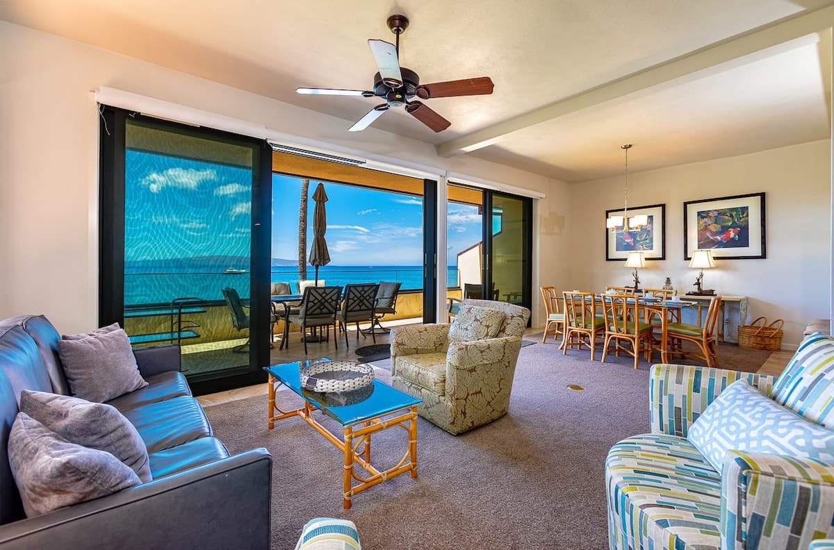 Condo in Kihei · ★5.0 · 2 bedrooms · 3 beds · 2 baths - Photo 4