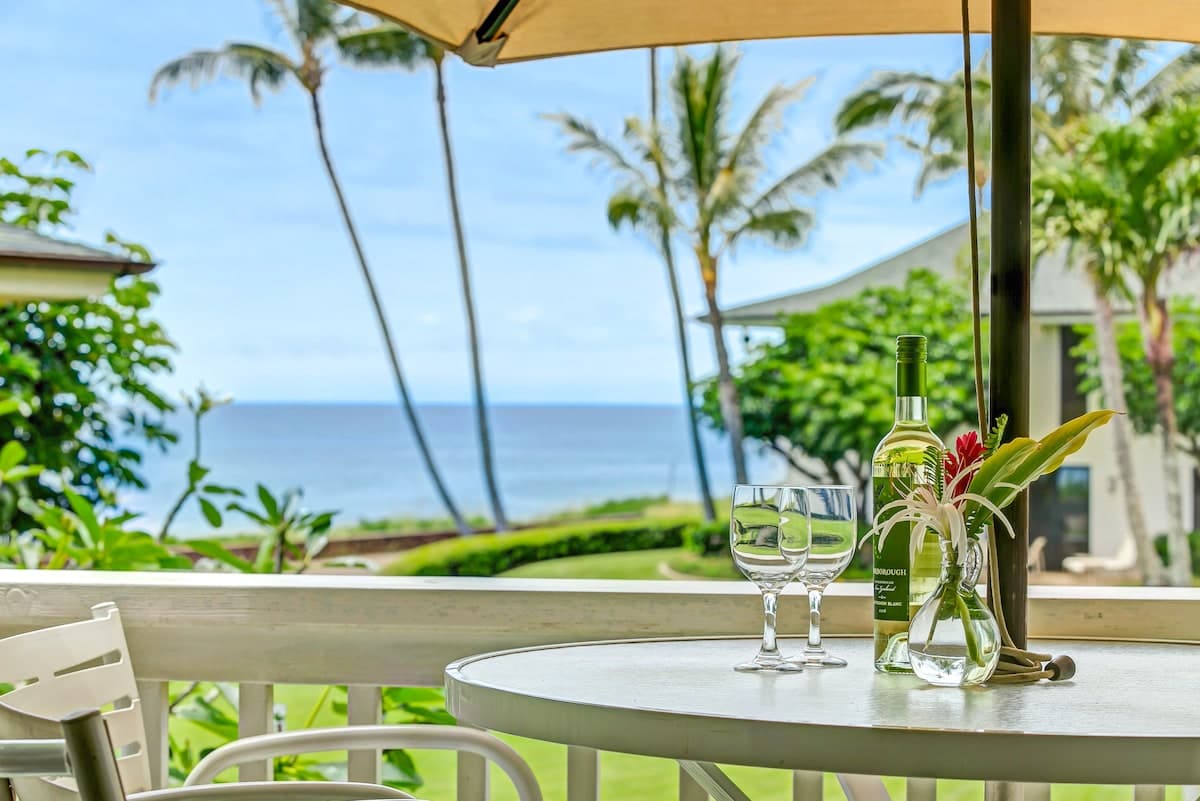 Condo in Koloa · ★5.0 · 1 bedroom · 2 beds · 2 baths - Photo 4