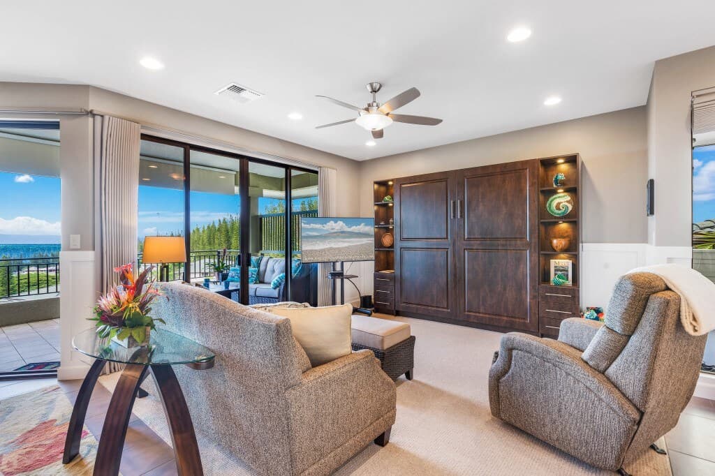 Condo in Lahaina · ★5.0 · 1 bedroom · 1 bed · 2 baths - Photo 5