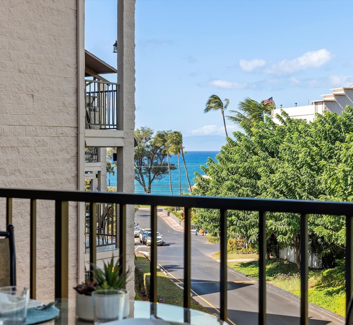 Condo in Kihei · ★4.73 · 2 bedrooms · 4 beds · 2 baths - Photo 1