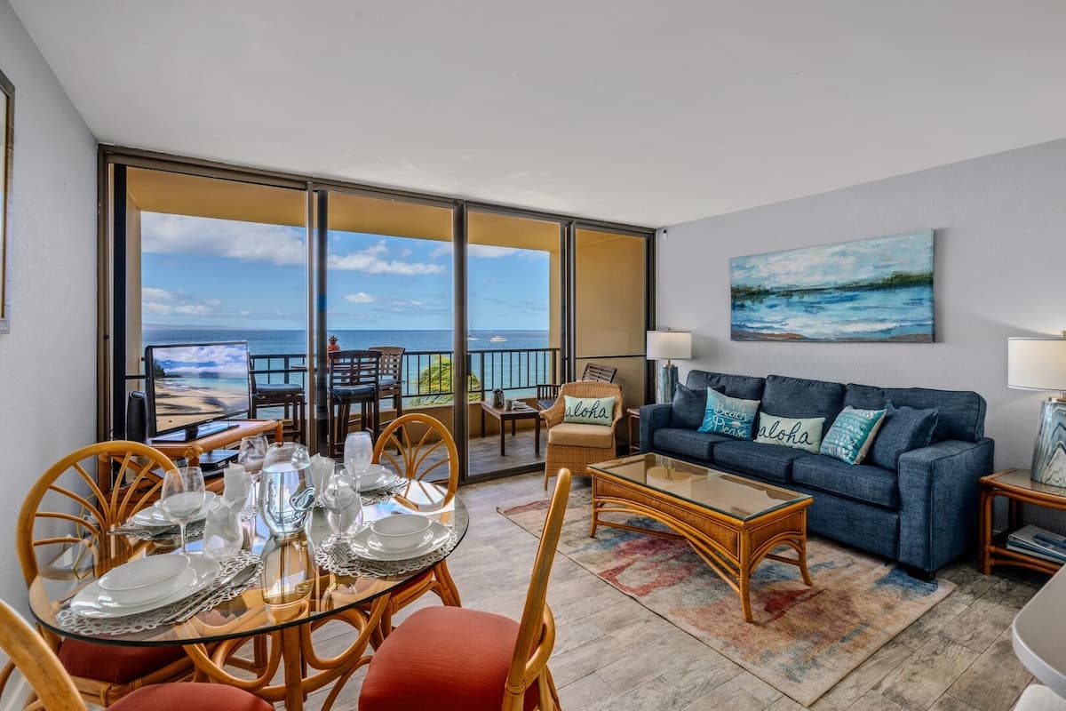 Condo in Kihei · ★4.79 · 1 bedroom · 2 beds · 1 bath - Photo 2
