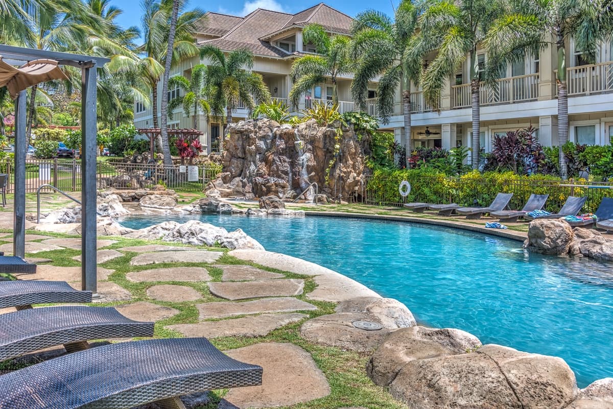 Condo in Koloa · ★4.89 · 3 bedrooms · 4 beds · 3 baths - Photo 4