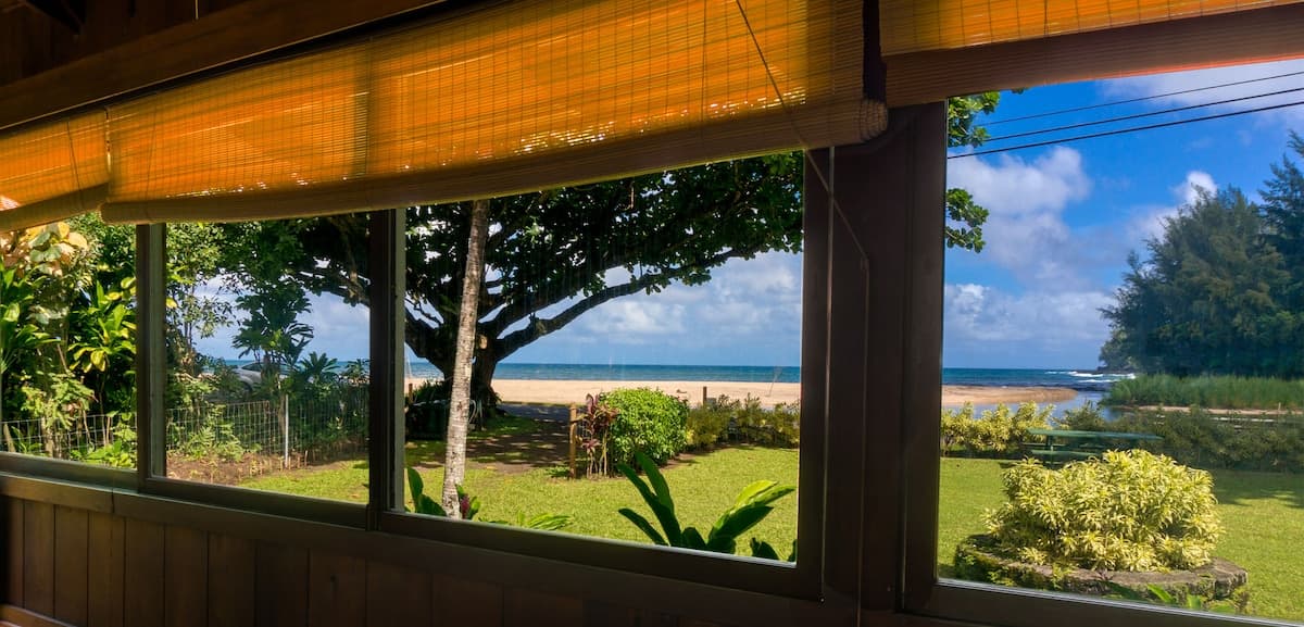Home in Wainiha · ★4.7 · 3 bedrooms · 3 beds · 2 baths - Photo 2