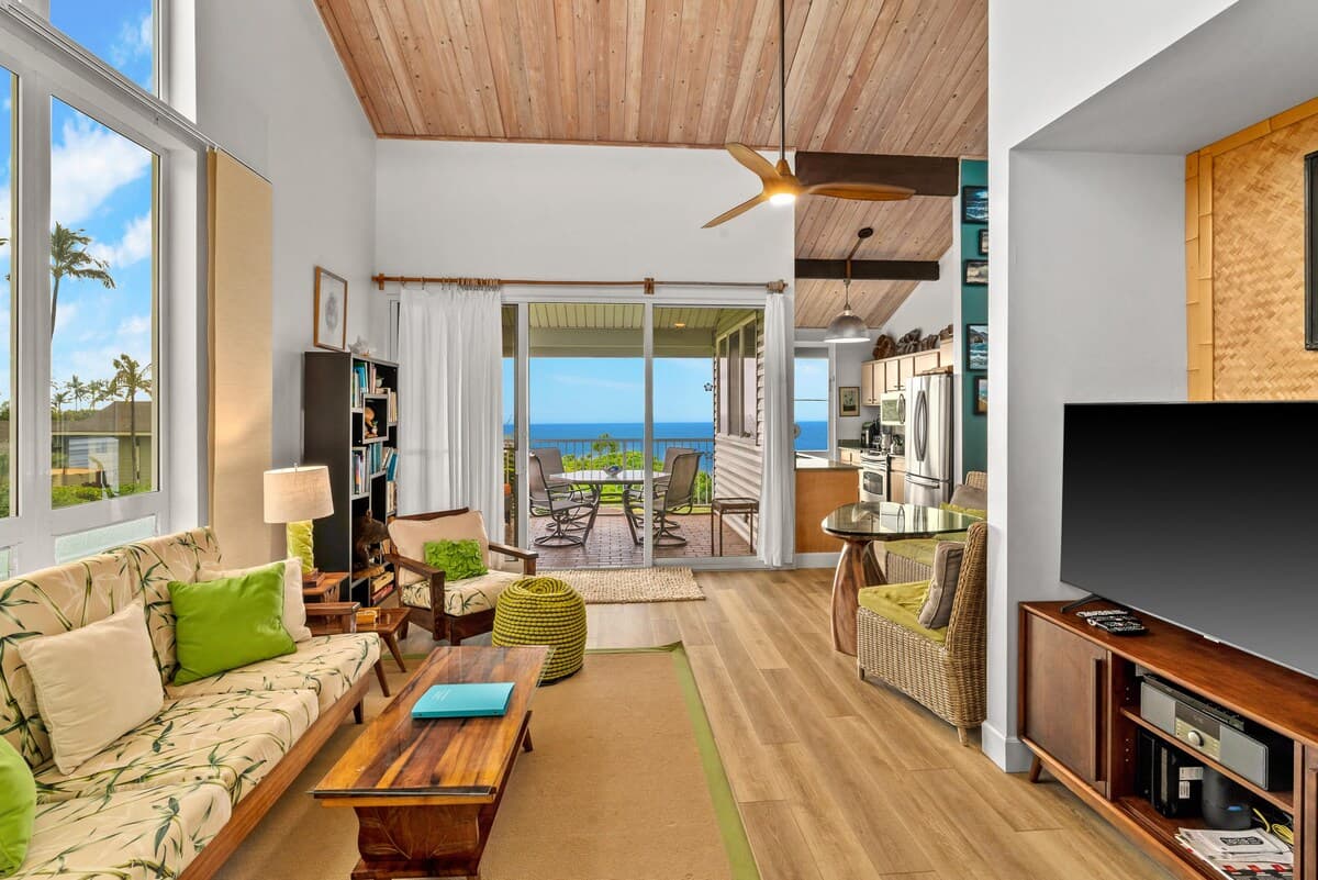 Condo in Princeville · ★4.86 · 2 bedrooms · 3 beds · 2 private baths - Photo 3