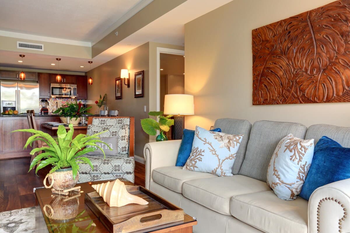 Condo in Lahaina · ★5.0 · 1 bedroom · 3 beds · 1 bath - Photo 5