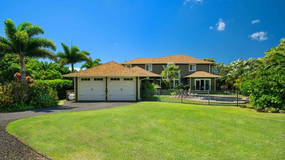 Home in Koloa · ★4.94 · 4 bedrooms · 5 beds · 3.5 baths - Photo 4