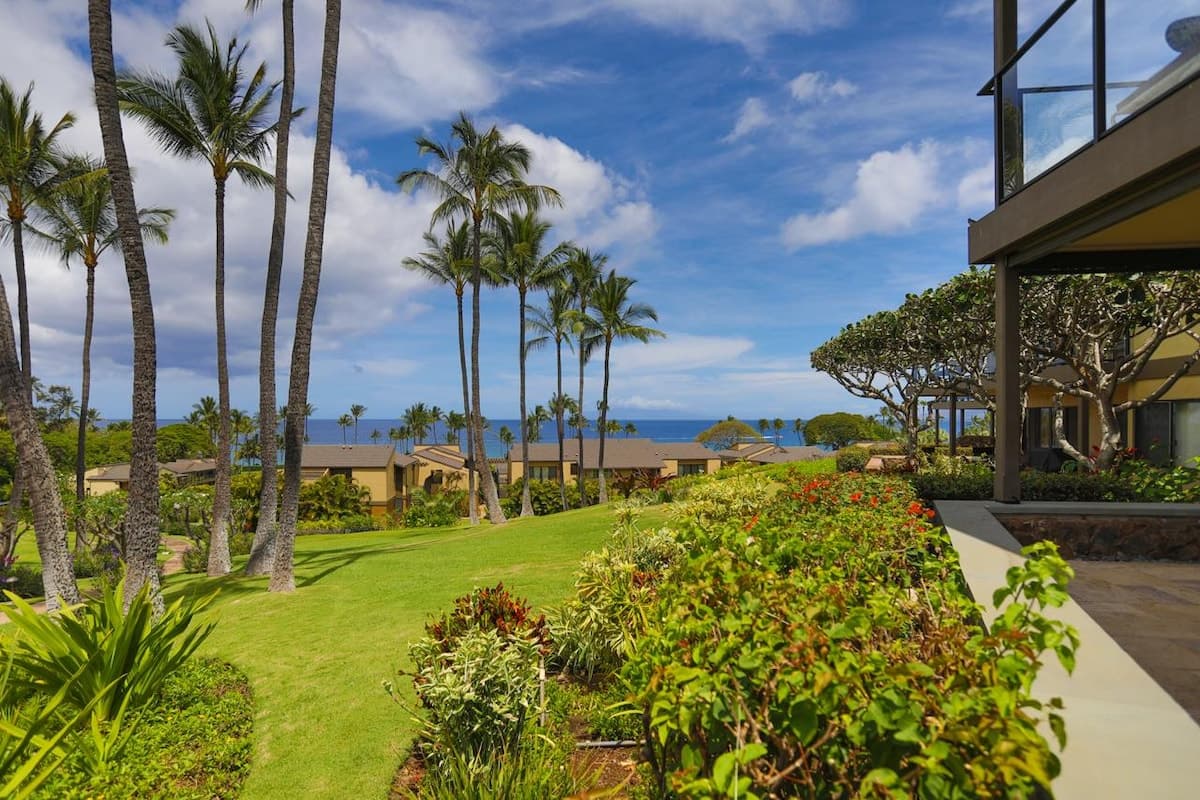 Condo in Kihei · ★5.0 · 1 bedroom · 2 beds · 2 baths - Photo 1
