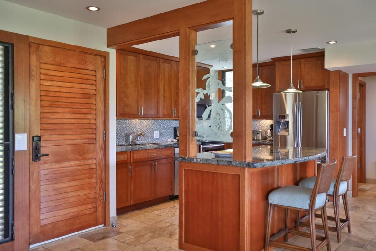 Condo in Kihei · ★5.0 · 1 bedroom · 2 beds · 2 baths - Photo 4