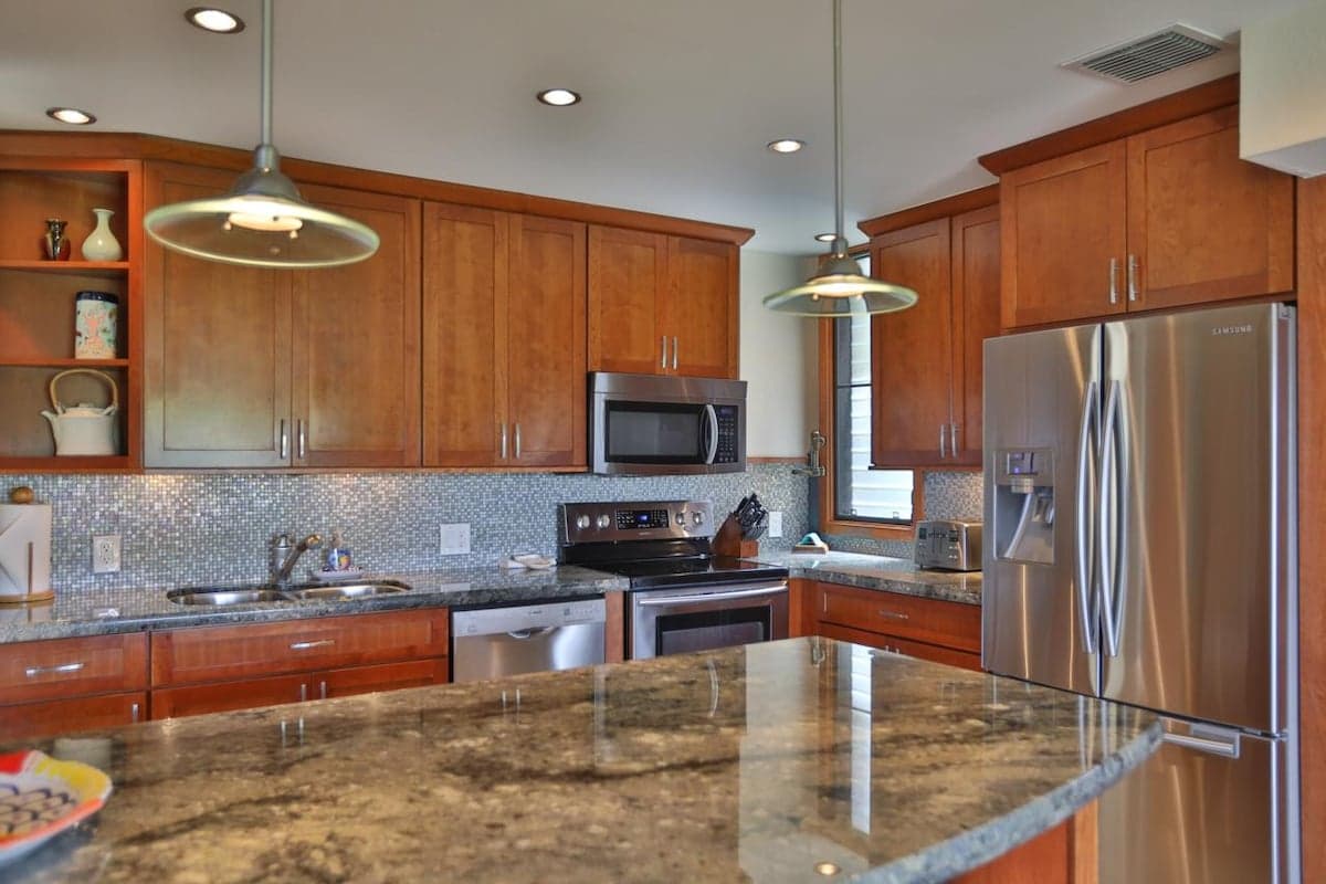 Condo in Kihei · ★5.0 · 1 bedroom · 2 beds · 2 baths - Photo 5