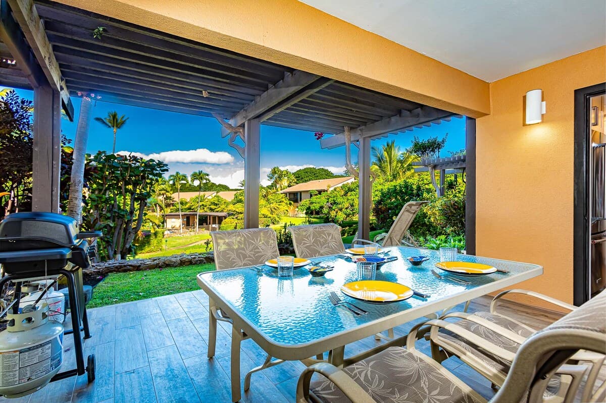 Condo in Kihei · ★4.88 · 1 bedroom · 2 beds · 2 baths - Photo 1