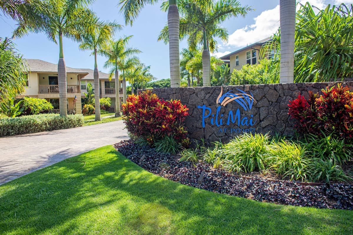 Condo in Poipu · ★4.84 · 2 bedrooms · 2 beds · 2.5 private baths - Photo 1
