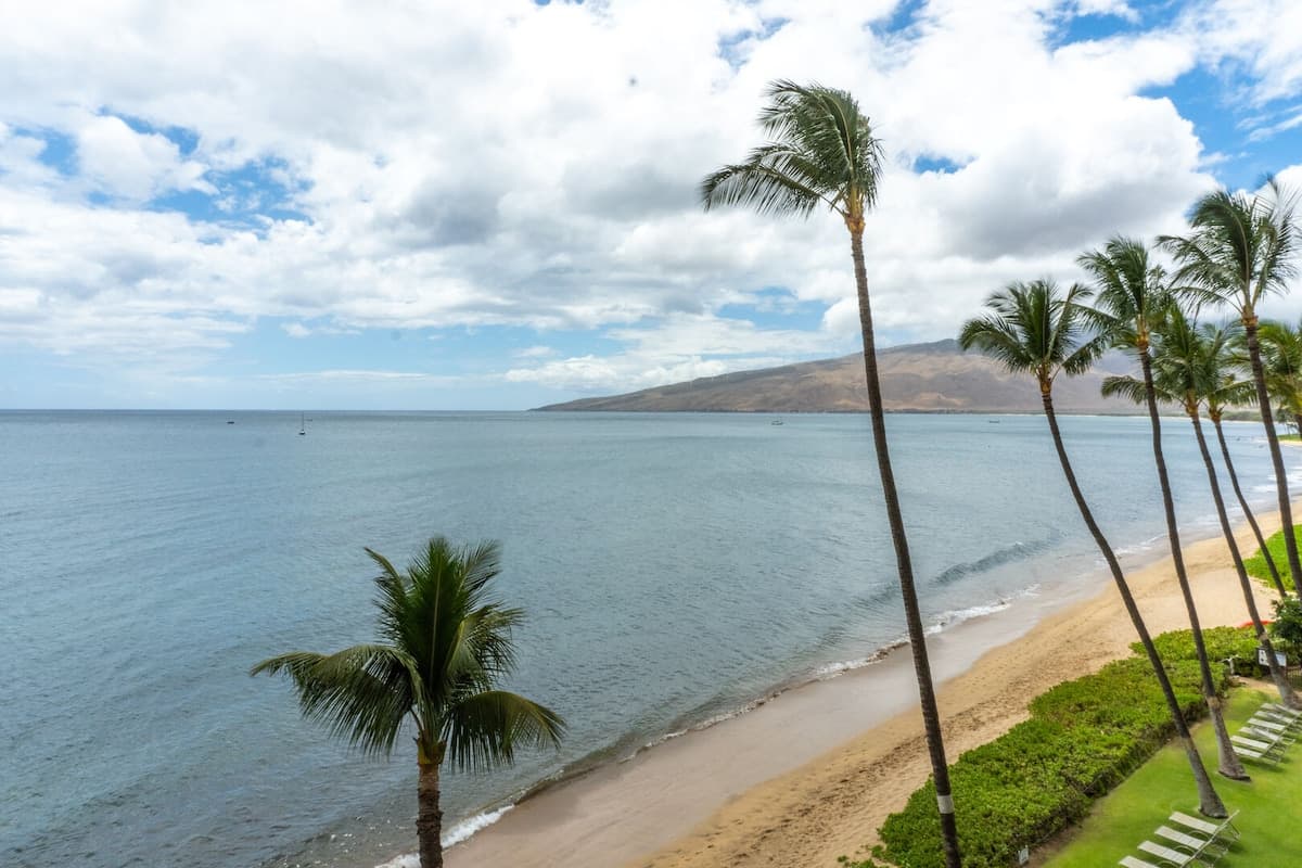 Condo in Kihei · ★4.5 · 1 bedroom · 2 beds · 1 private bath - Photo 1