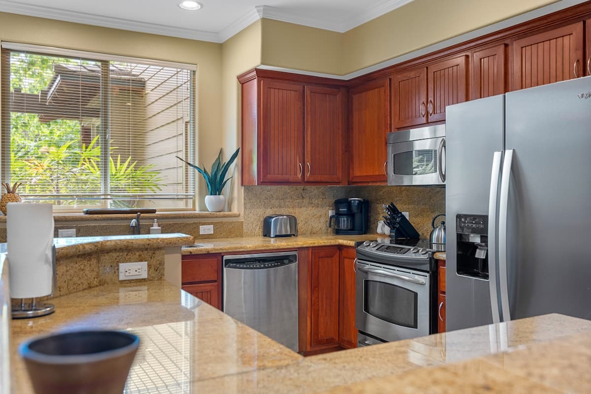 Townhouse in Waimea · ★4.79 · 2 bedrooms · 3 beds · 2 baths - Photo 5