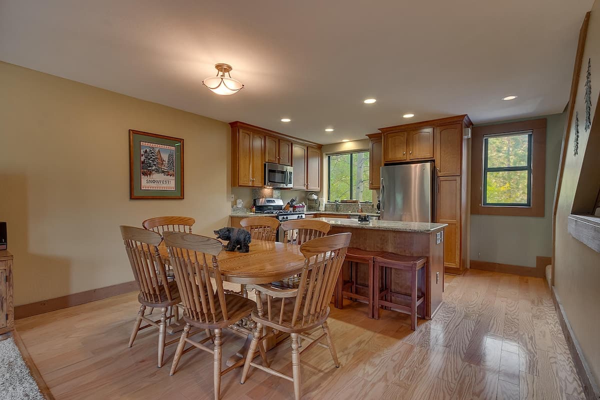 Aspen Grove Ski, Pool & Mountain Views - Photo 5