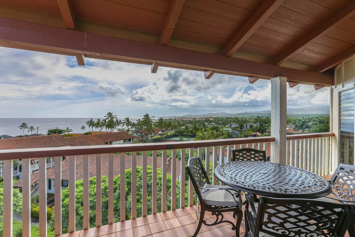 Condo in Koloa · ★4.81 · 2 bedrooms · 3 beds · 2 private baths - Photo 3