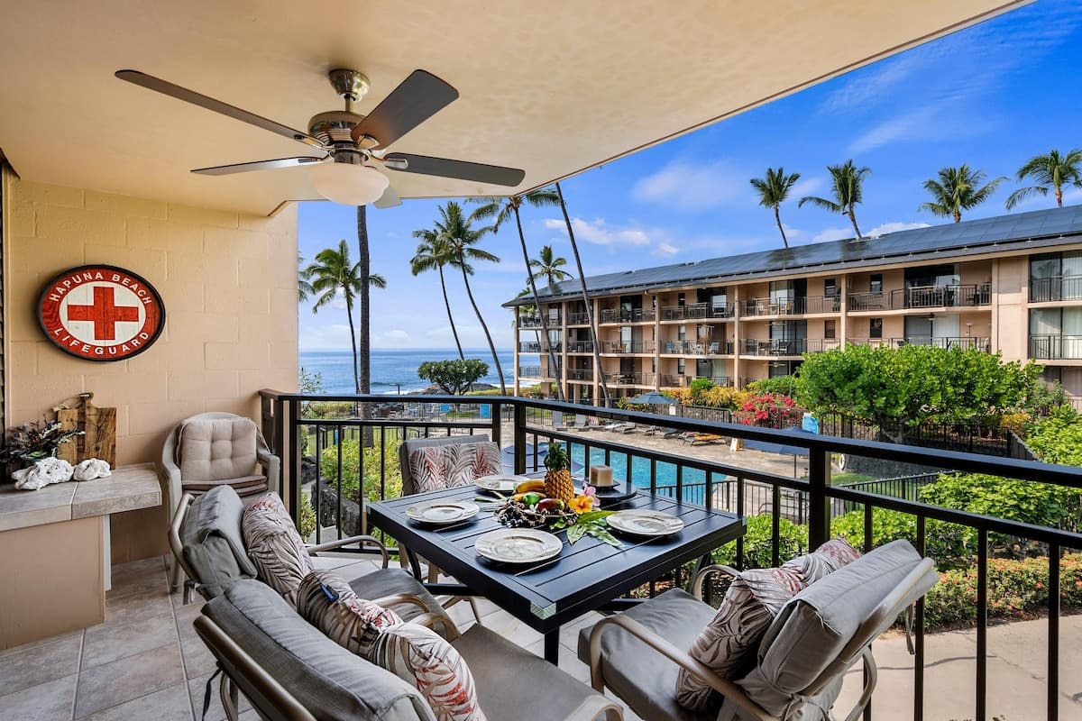 Condo in Kailua-Kona · ★4.94 · 2 bedrooms · 3 beds · 2 baths - Photo 1