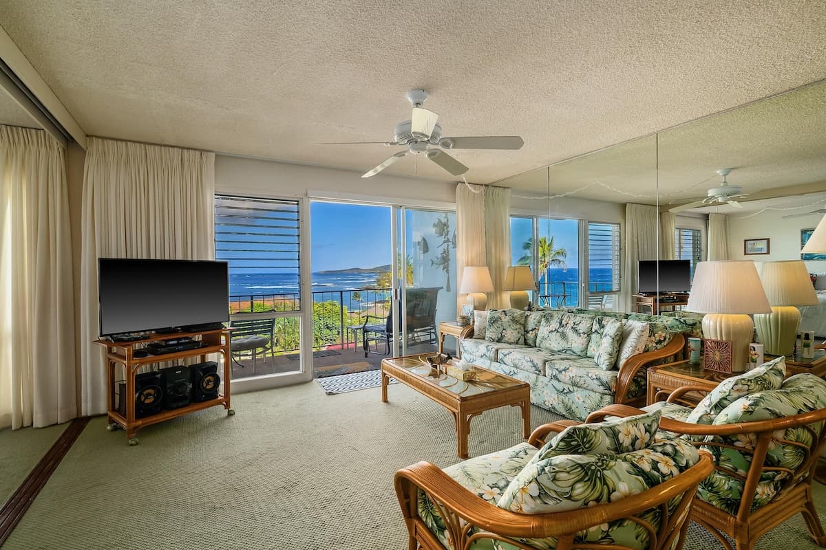 Condo in Koloa · ★4.86 · 1 bedroom · 1 bed · 1 private bath - Photo 5