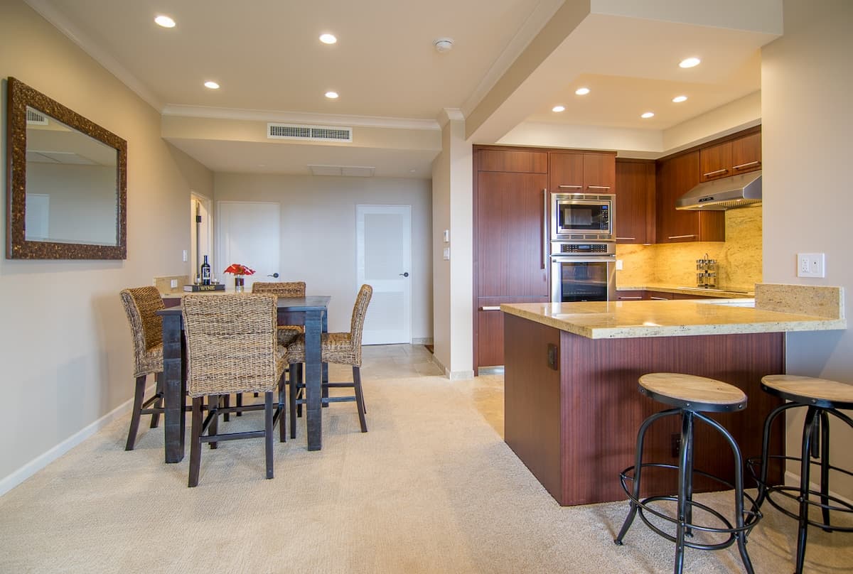 Condo in Kapalua · ★5.0 · 1 bedroom · 2 beds · 2 baths - Photo 5