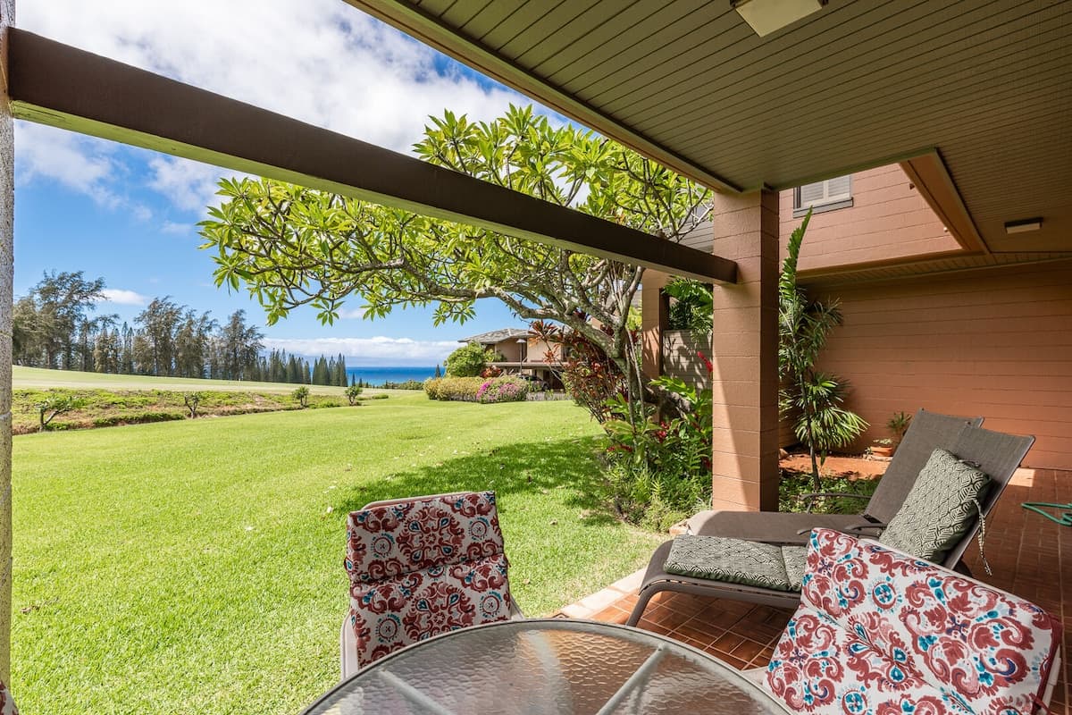 Condo in Kapalua · ★4.88 · 1 bedroom · 2 beds · 2 baths - Photo 3