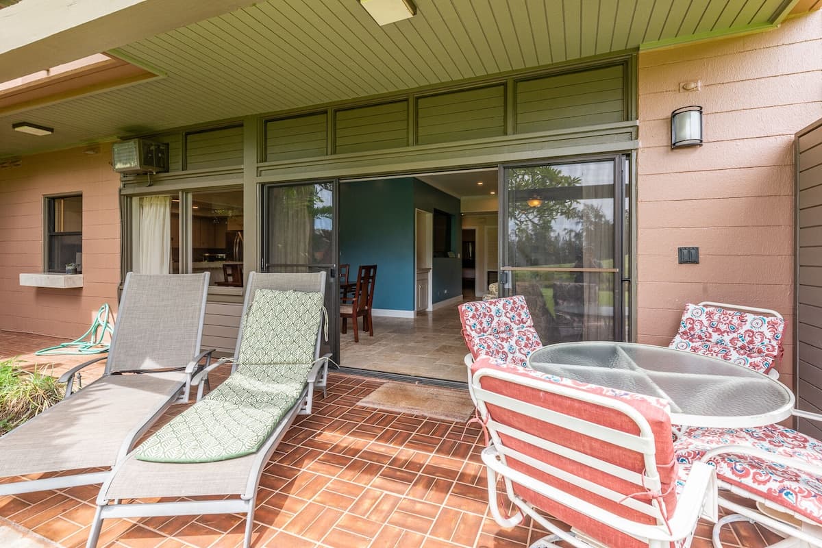 Condo in Kapalua · ★4.88 · 1 bedroom · 2 beds · 2 baths - Photo 4